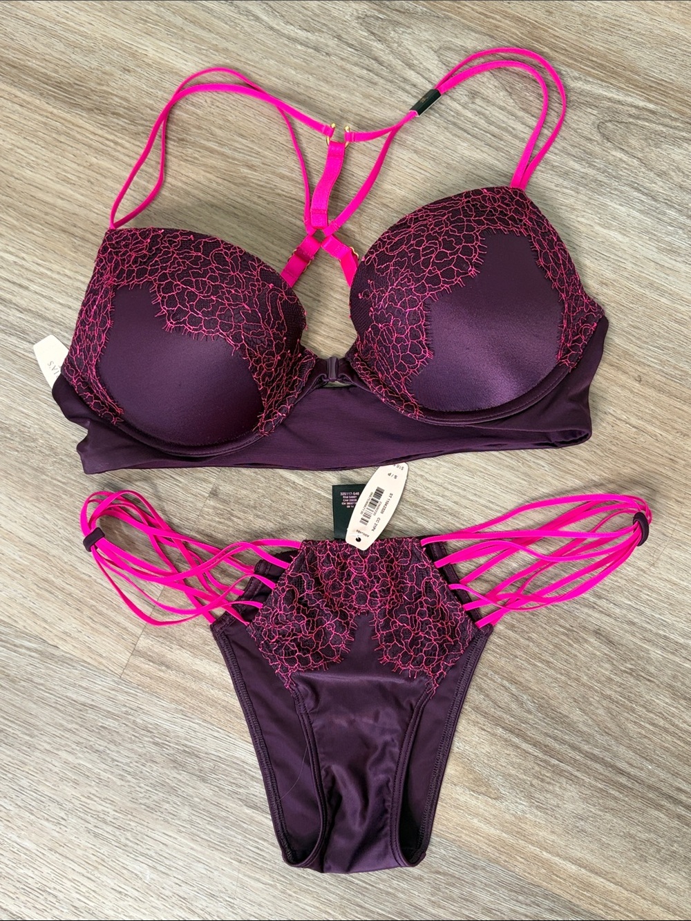 2014 NWT Victoria's Secret Very Sexy Set 34C Bra Size Small Panty